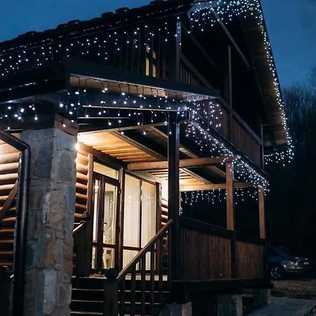 Добра Хата Villa